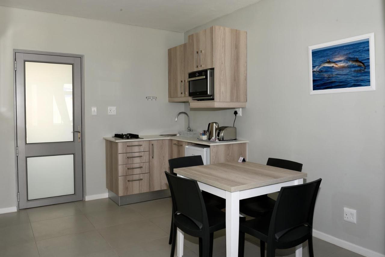 Kleinmond Lodge Экстерьер фото