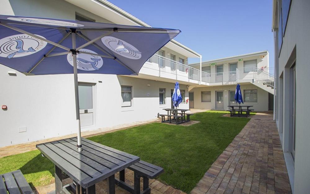 Kleinmond Lodge Экстерьер фото